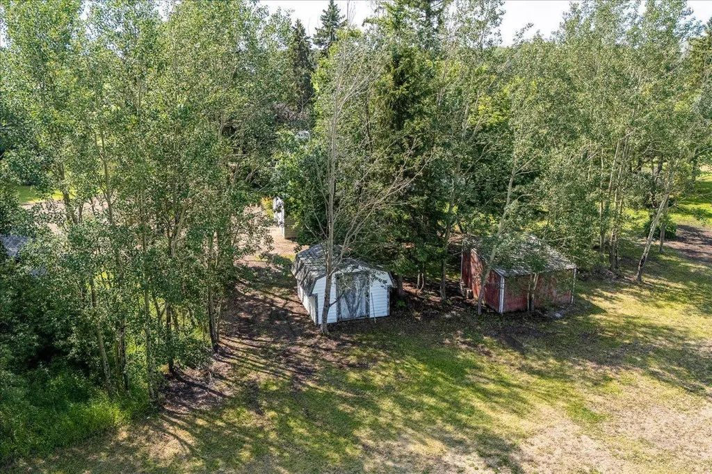 430030 Range Road 242a Rural Ponoka County AB T4J 1R1