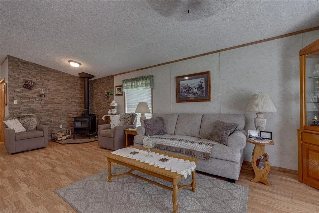 430030 Range Road 242a Rural Ponoka County AB T4J 1R1