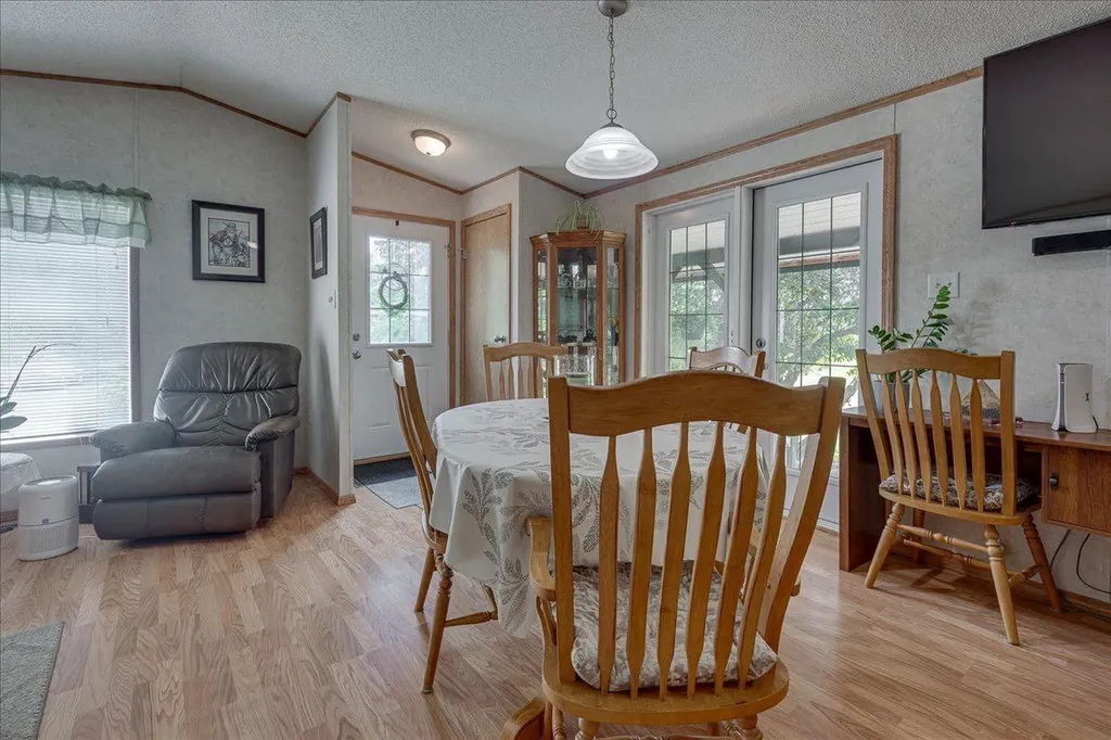 430030 Range Road 242a Rural Ponoka County AB T4J 1R1