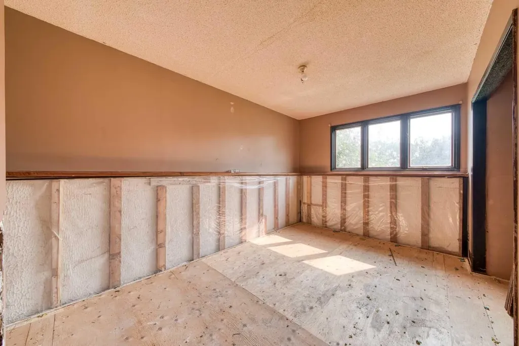 1726 Saskatchewan Street Crossfield AB T0M 0S0