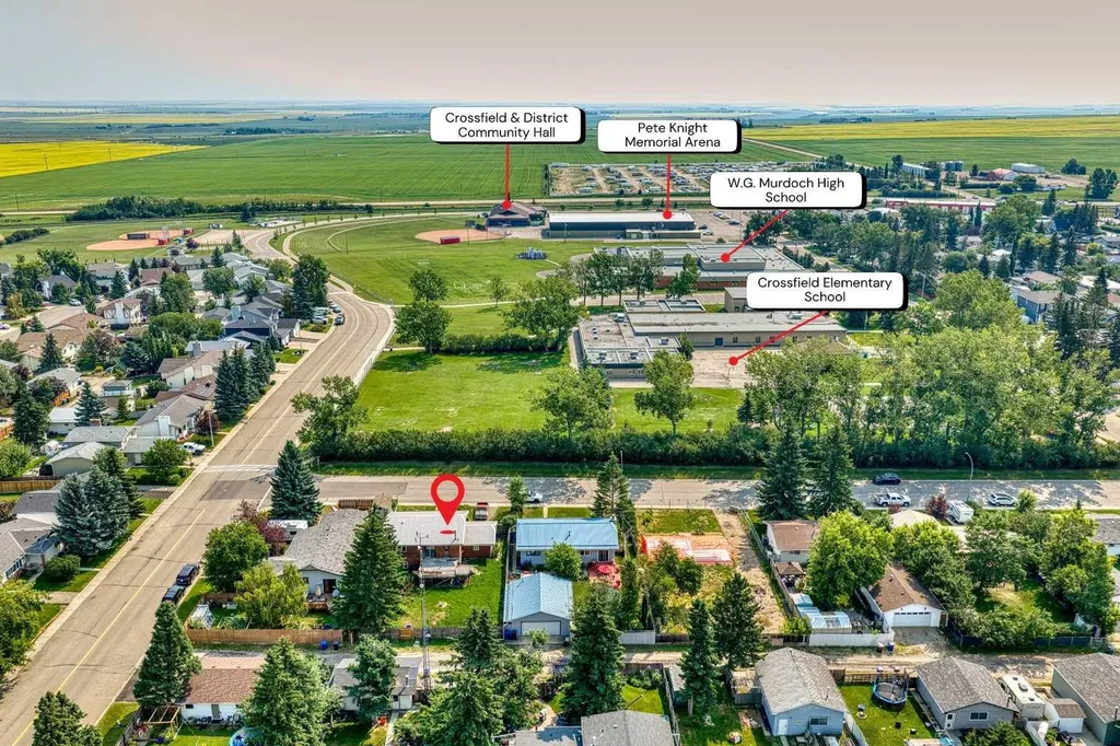 1726 Saskatchewan Street Crossfield AB T0M 0S0