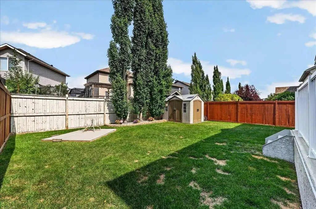 1418 Kings Heights Boulevard SE Airdrie AB T4A 0A1