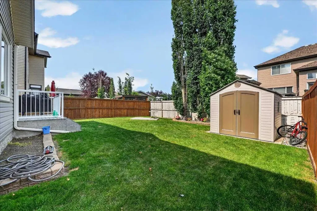 1418 Kings Heights Boulevard SE Airdrie AB T4A 0A1