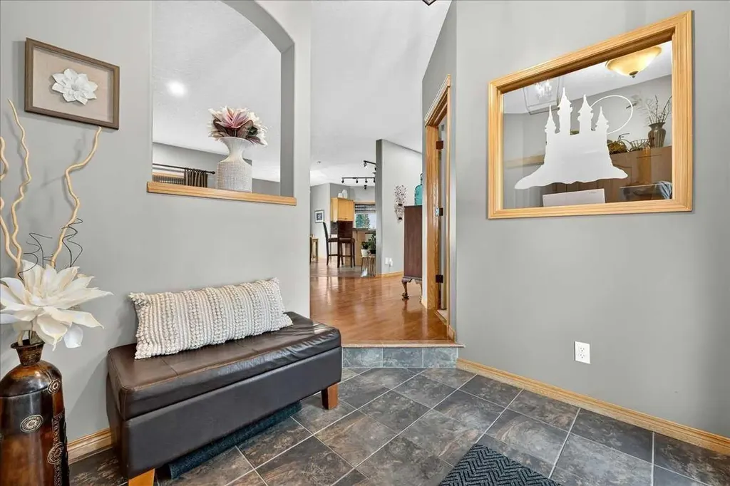 1418 Kings Heights Boulevard SE Airdrie AB T4A 0A1