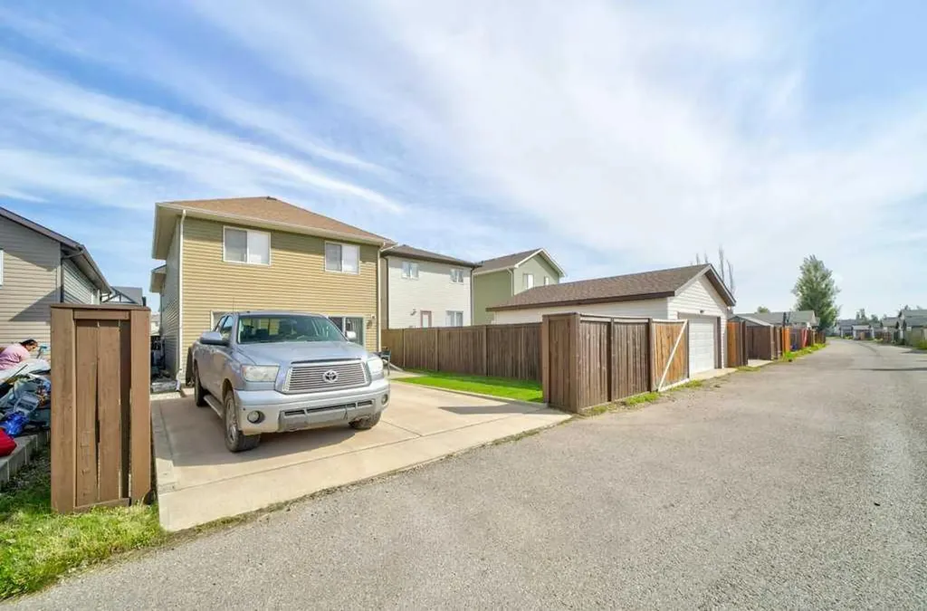 82 Keystone Terrace W Lethbridge AB T1J 2A1