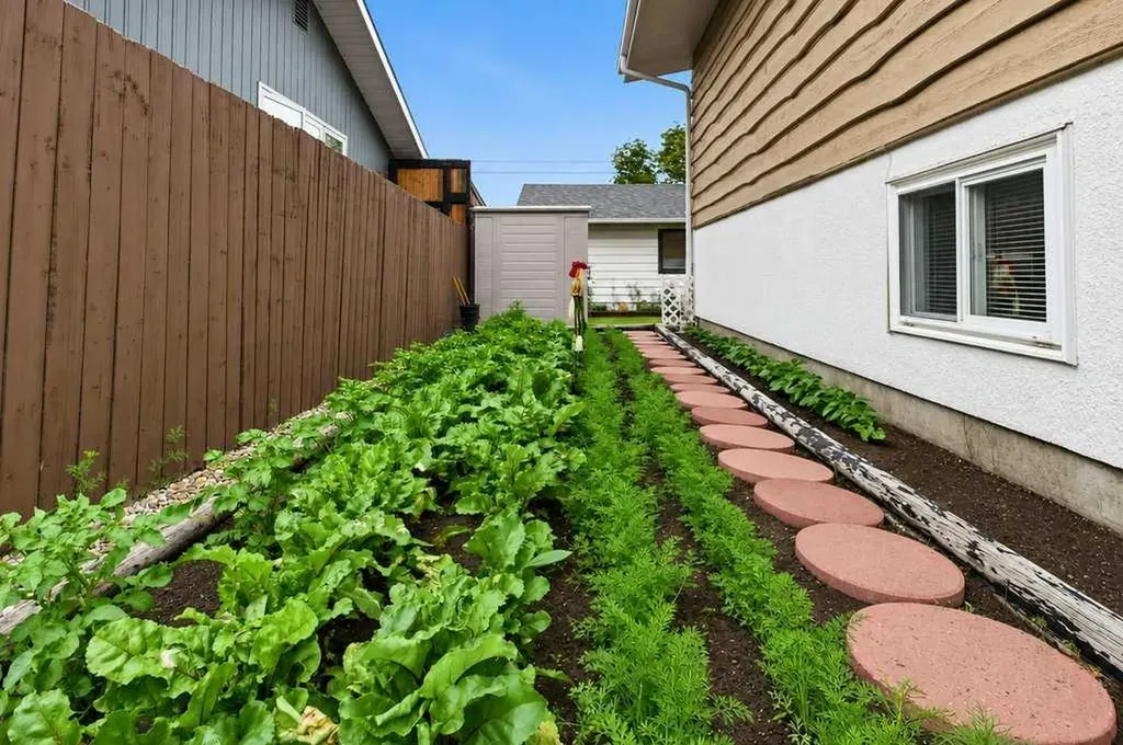 9511 Academy Drive SE Calgary AB T2J 1A6