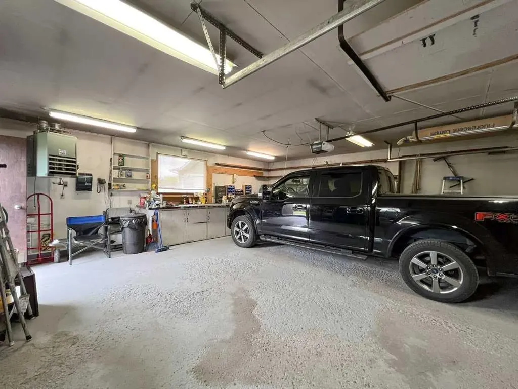 9511 Academy Drive SE Calgary AB T2J 1A6