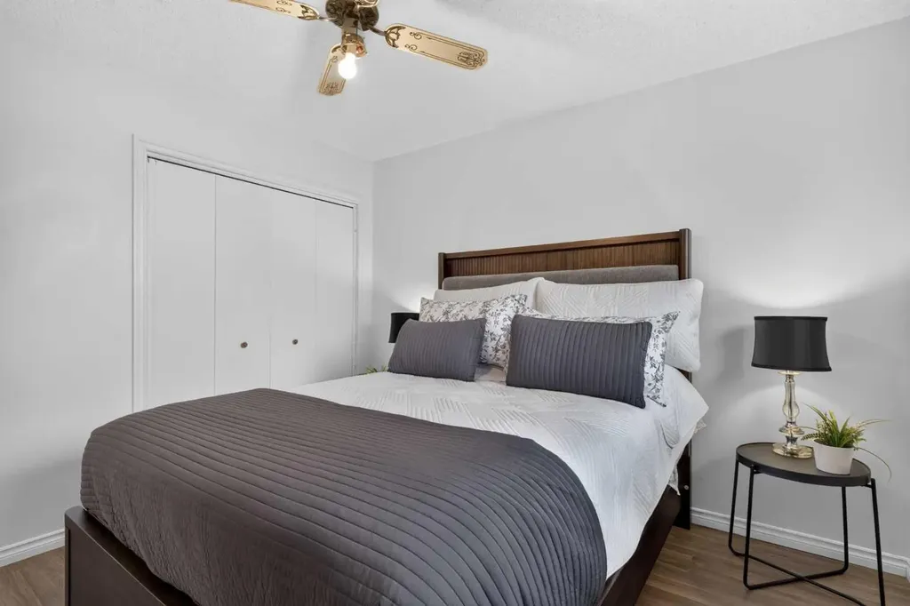 179 Pinecliff Close NE Calgary AB T1Y 4N4