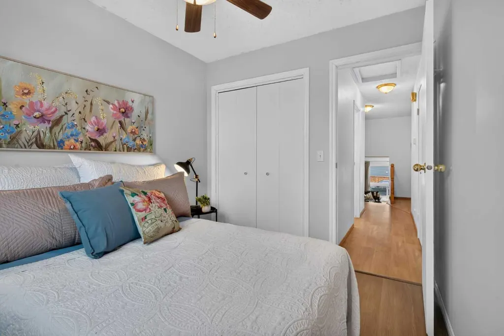 179 Pinecliff Close NE Calgary AB T1Y 4N4
