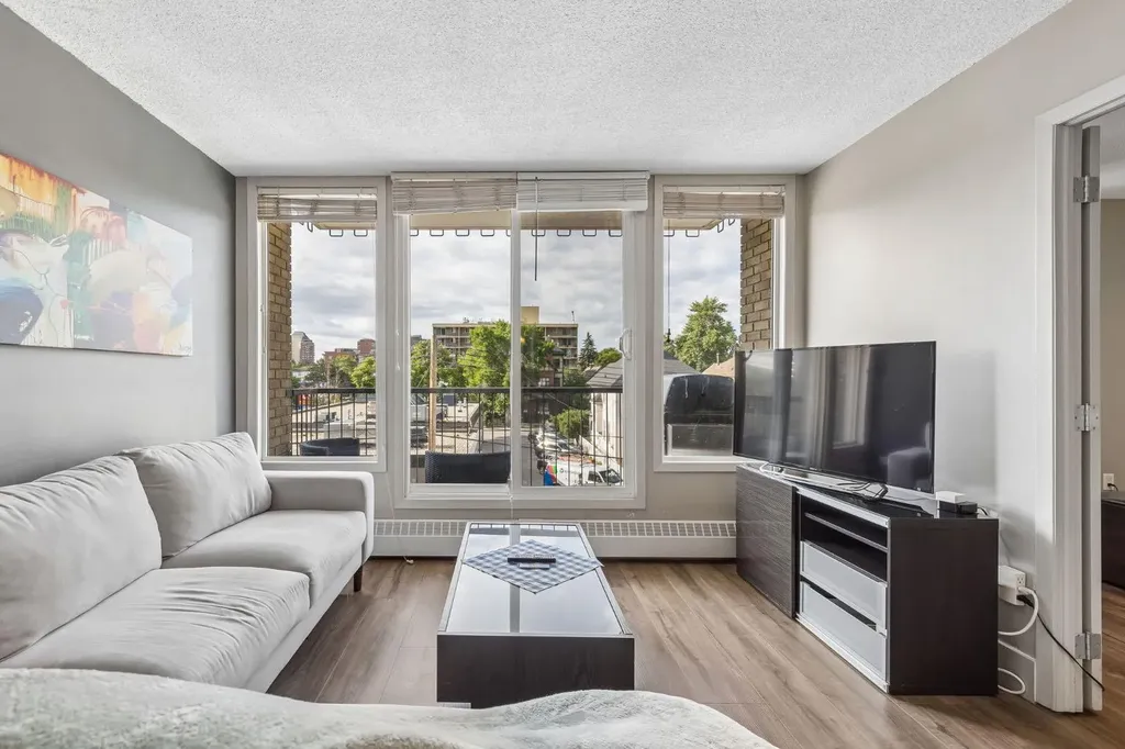 505 19 Avenue SW Calgary AB T2S 0E4