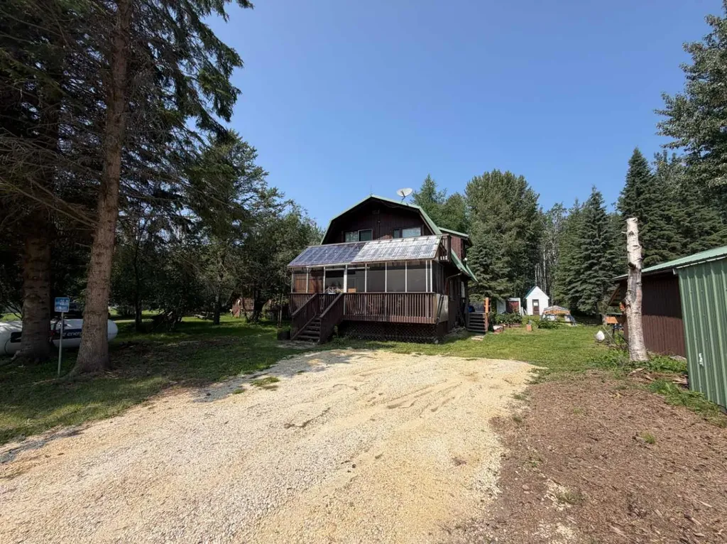 26 Herb Crescent Marten Beach AB T0G 2A0