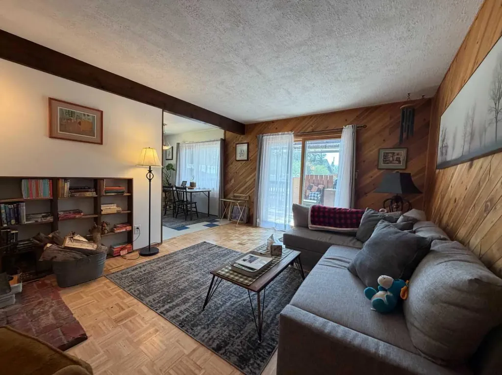 26 Herb Crescent Marten Beach AB T0G 2A0