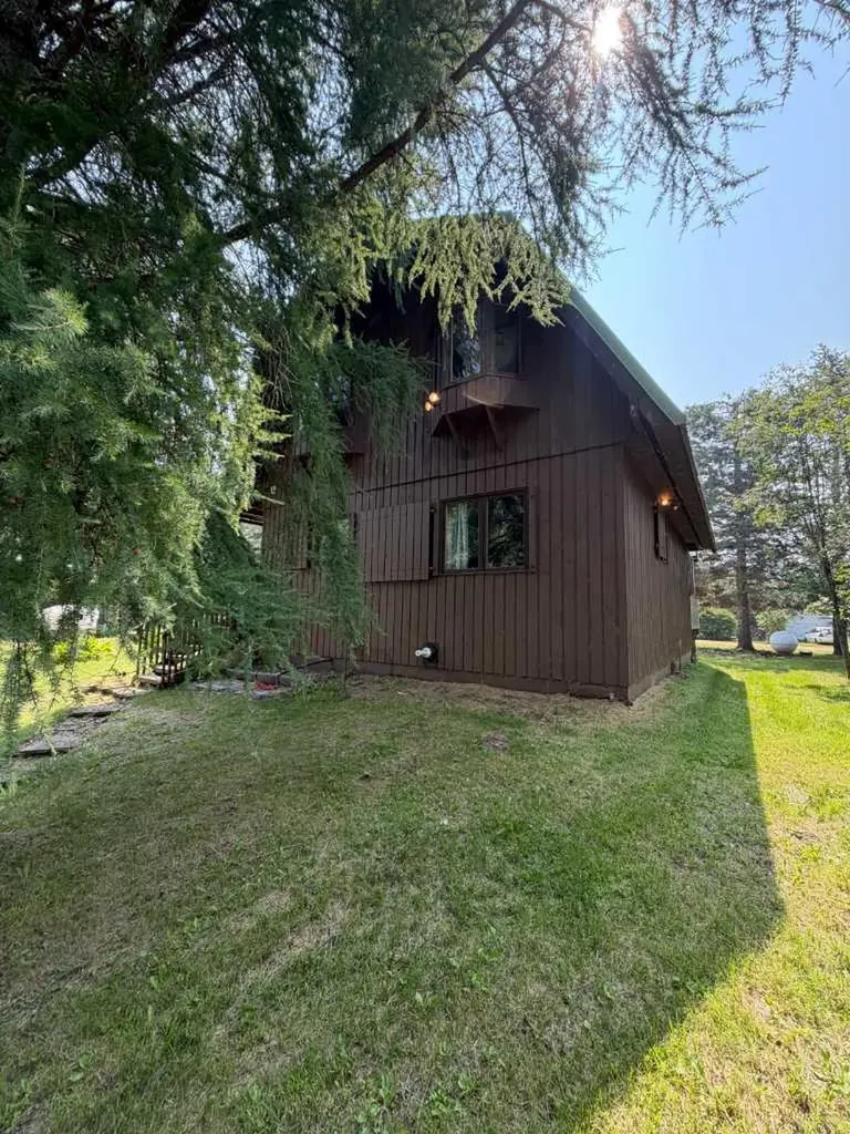 26 Herb Crescent Marten Beach AB T0G 2A0