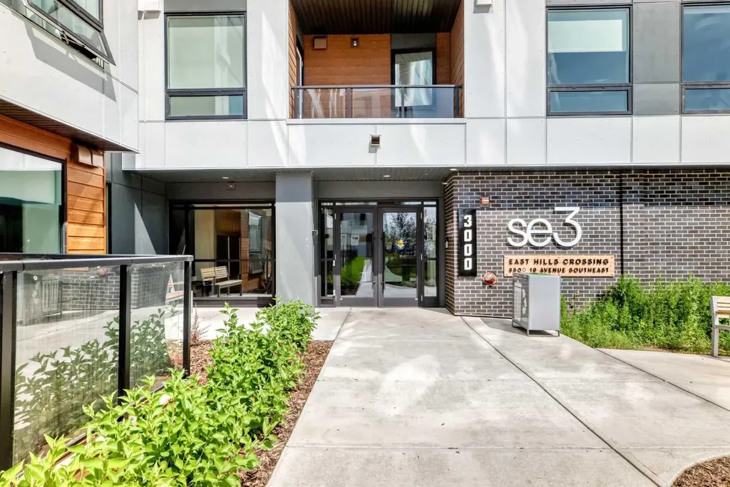 8500 19 Avenue SE Calgary AB T2A 0M8