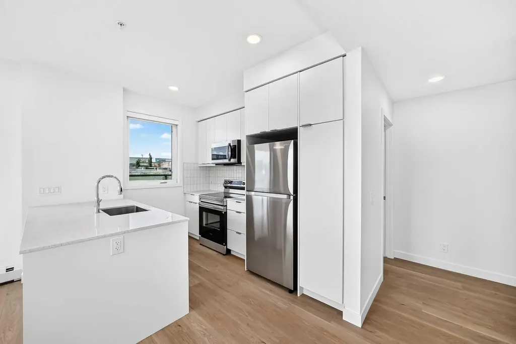 8500 19 Avenue SE Calgary AB T2A 0M8