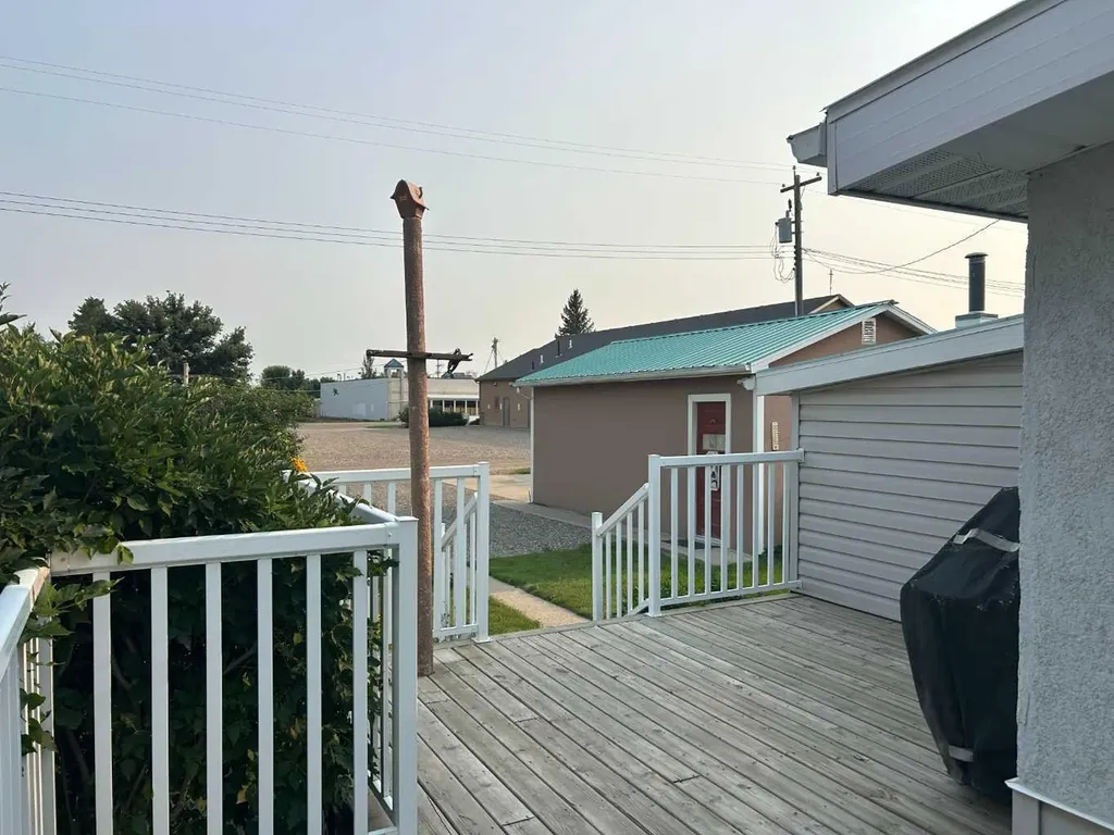 315 3 Avenue N Vauxhall AB T0K 2K0