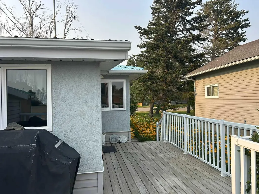 315 3 Avenue N Vauxhall AB T0K 2K0