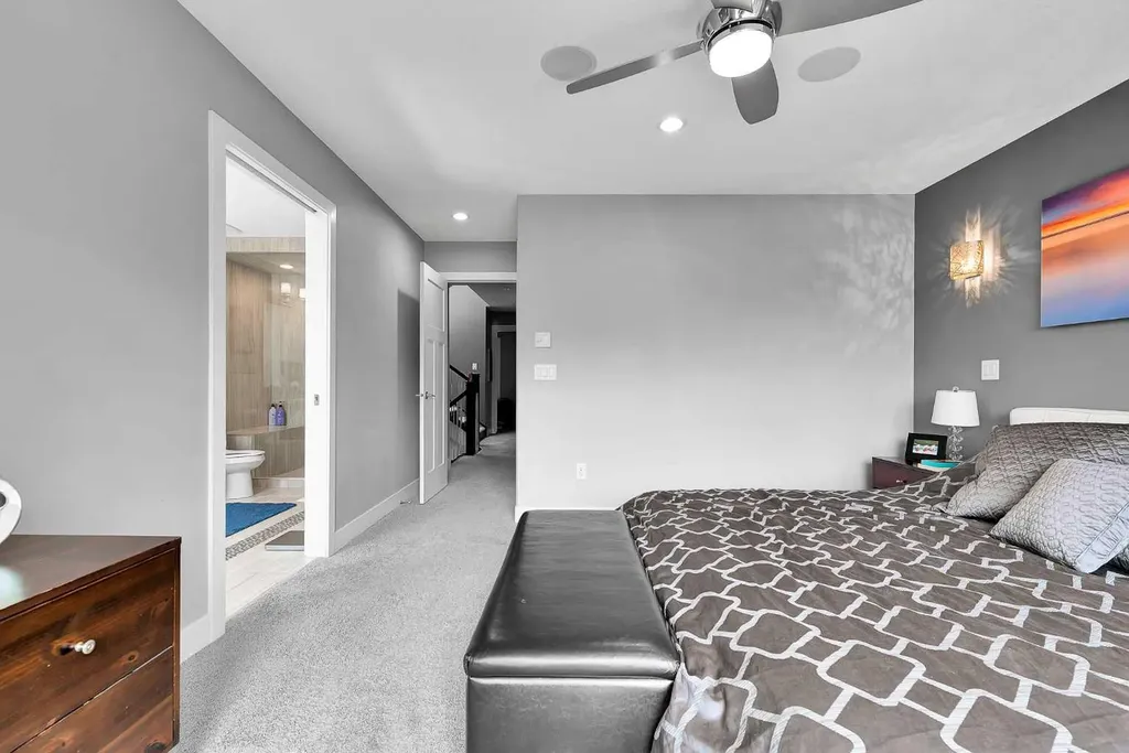 425 21 Avenue NW Calgary AB T2M 1J6