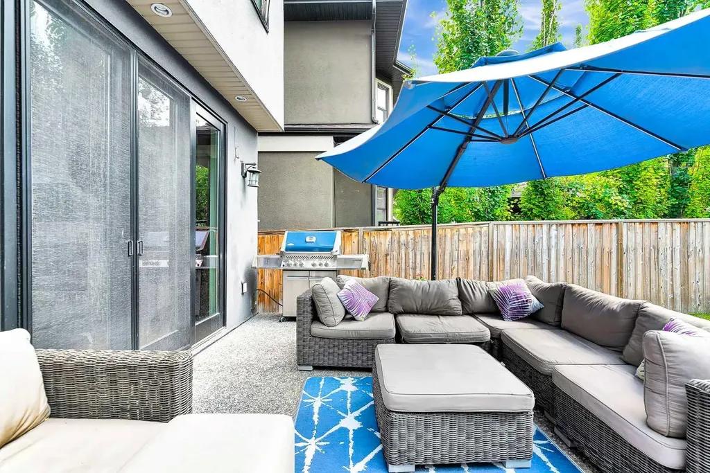 425 21 Avenue NW Calgary AB T2M 1J6