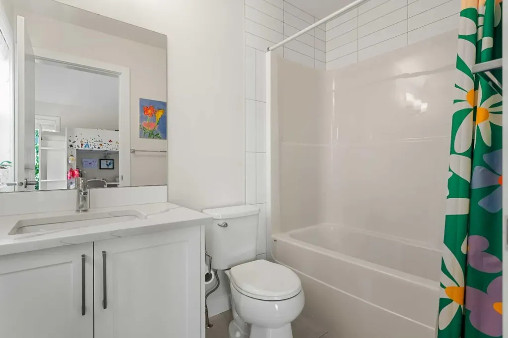 1218 Sage Meadows Gardens NW Calgary AB T3P 1K3