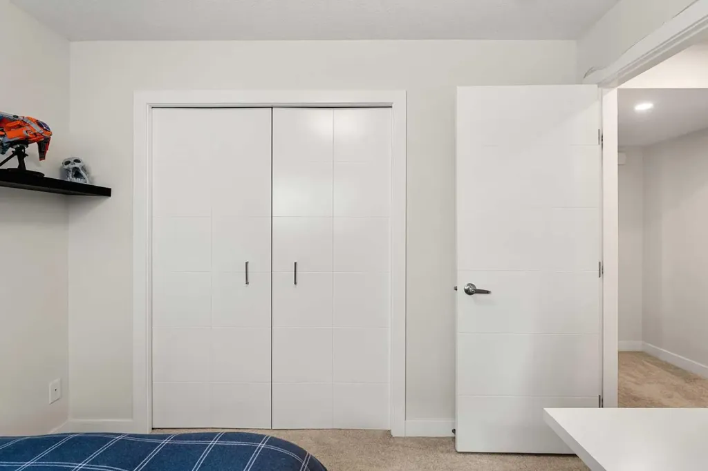 1218 Sage Meadows Gardens NW Calgary AB T3P 1K3