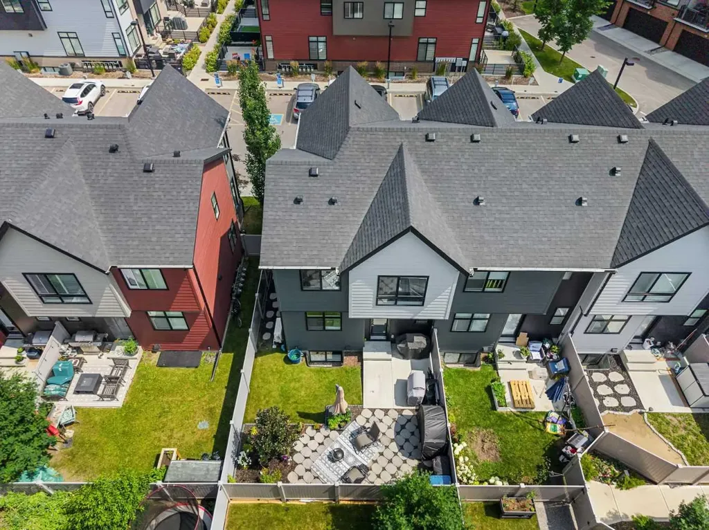 1218 Sage Meadows Gardens NW Calgary AB T3P 1K3