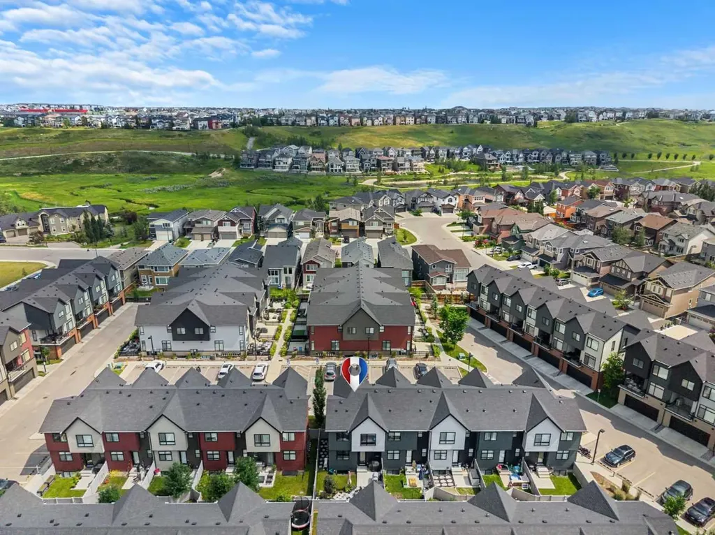 1218 Sage Meadows Gardens NW Calgary AB T3P 1K3