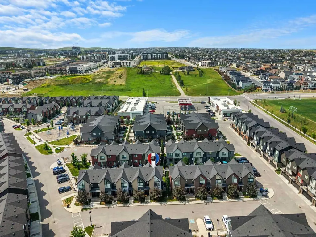 1218 Sage Meadows Gardens NW Calgary AB T3P 1K3
