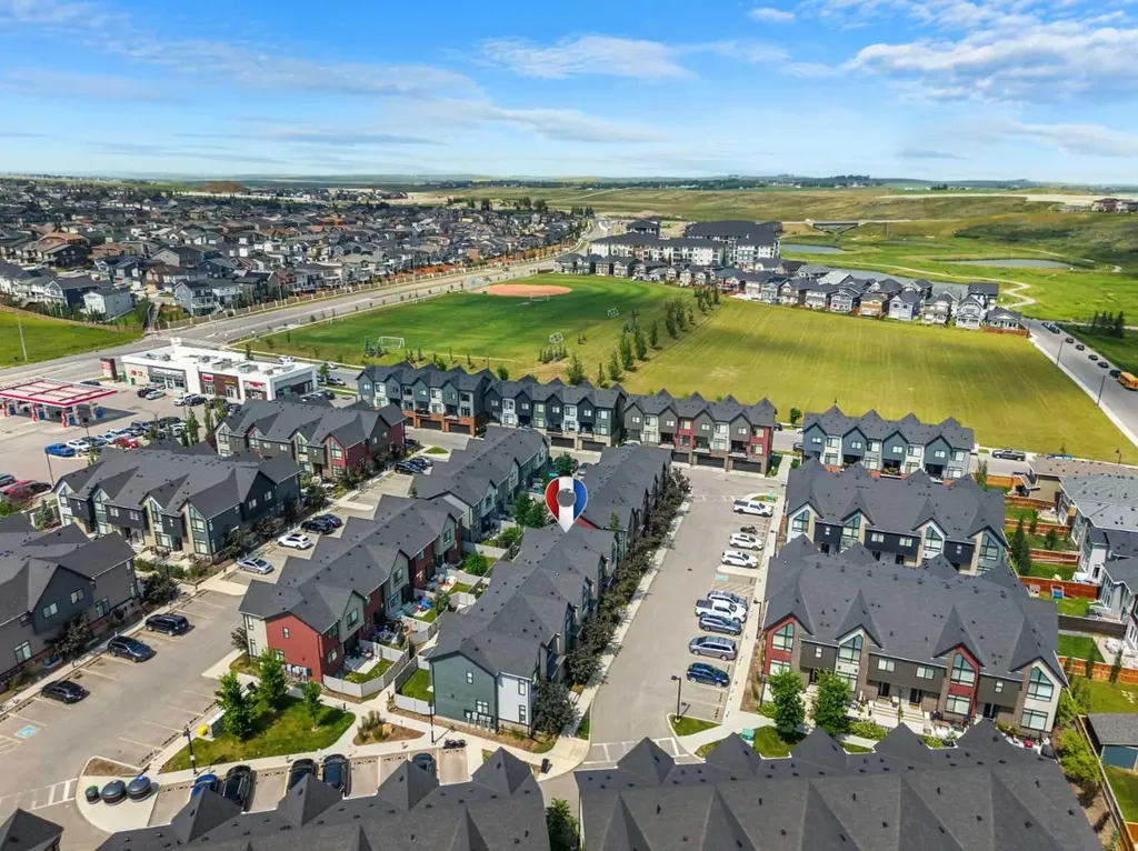 1218 Sage Meadows Gardens NW Calgary AB T3P 1K3
