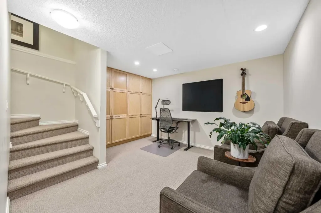 114 Chapalina Close SE Calgary AB T2X3W4
