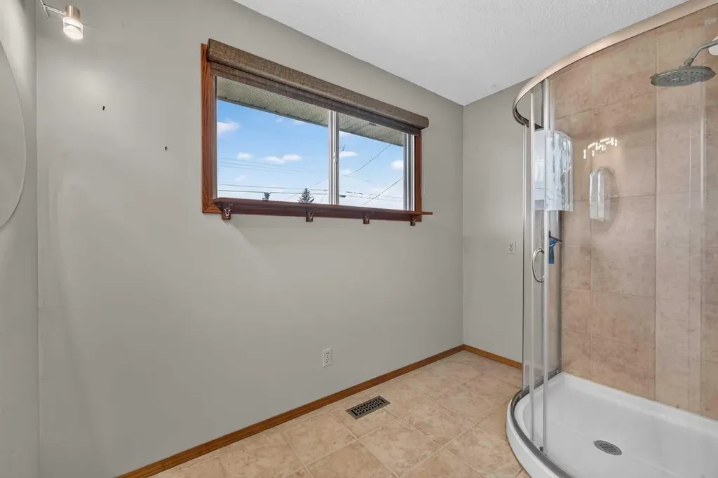 4639 Marbank Drive Calgary AB T2A 3H9