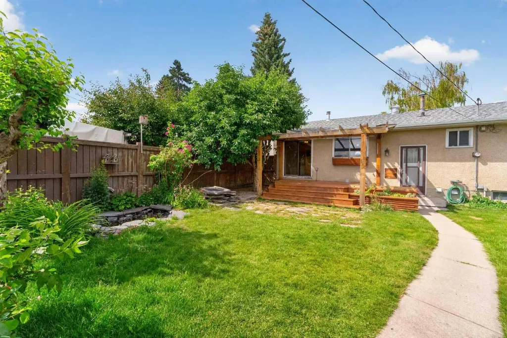 4639 Marbank Drive Calgary AB T2A 3H9