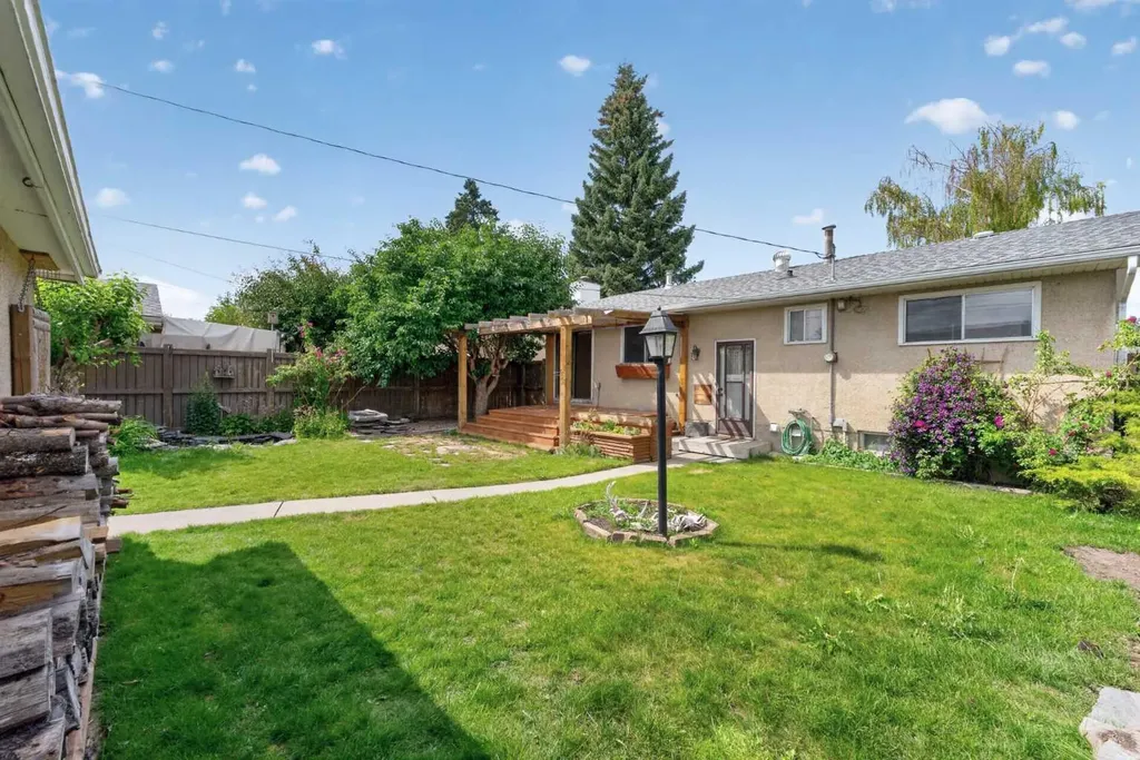 4639 Marbank Drive Calgary AB T2A 3H9