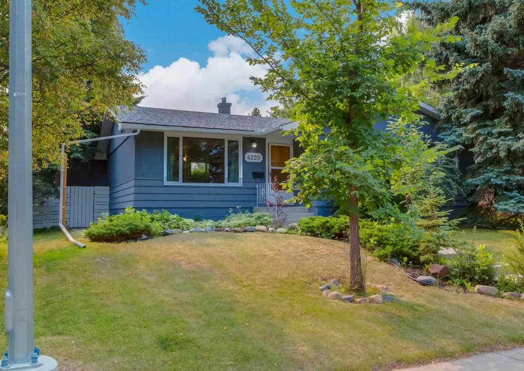 4220 Bowlen Street NW Calgary AB T2L 1P9