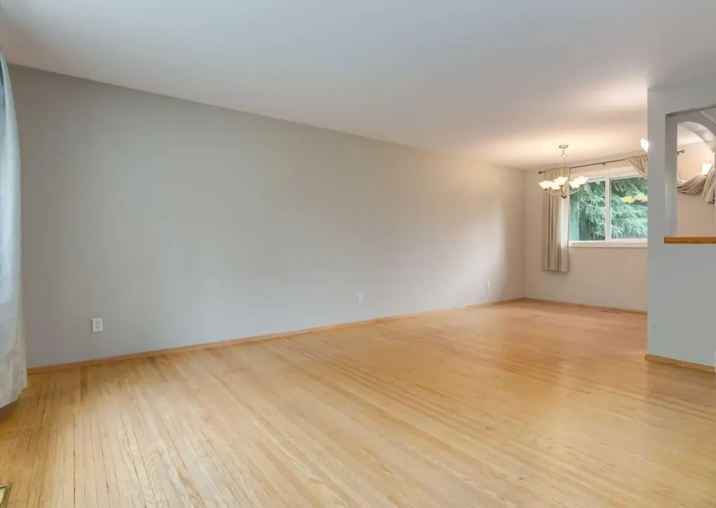 4220 Bowlen Street NW Calgary AB T2L 1P9