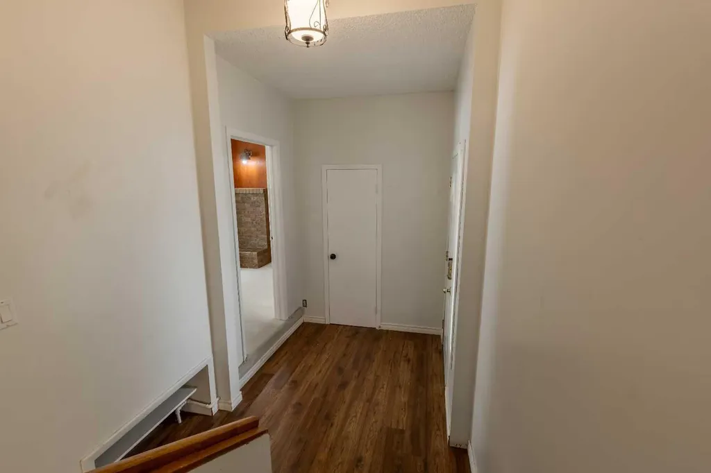 2005 16 Avenue S Lethbridge AB T1K 0Z4