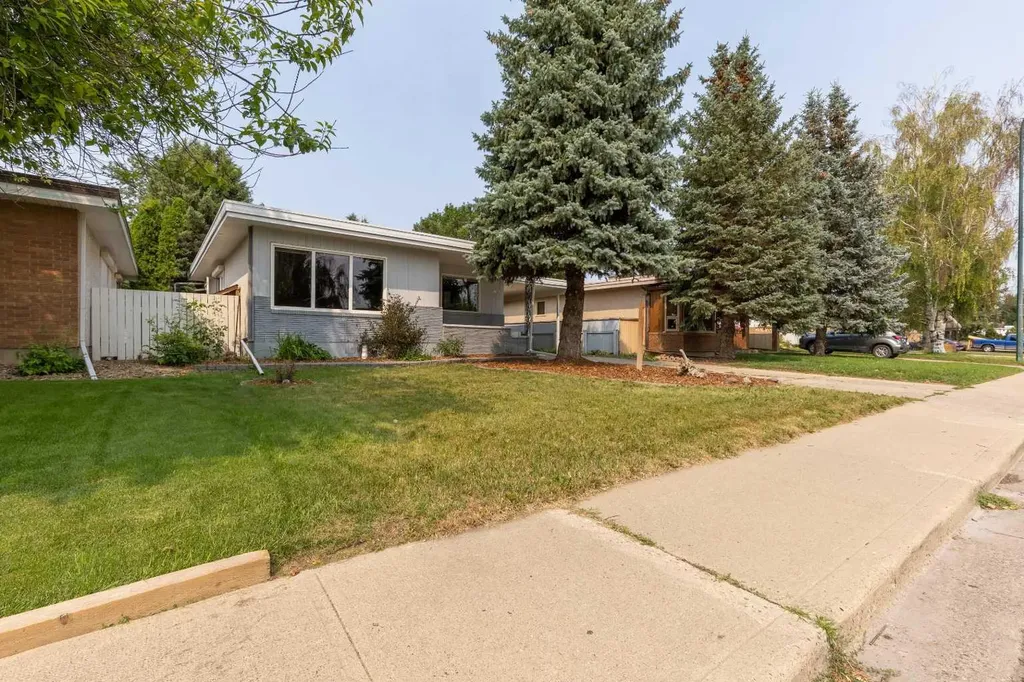 2005 16 Avenue S Lethbridge AB T1K 0Z4