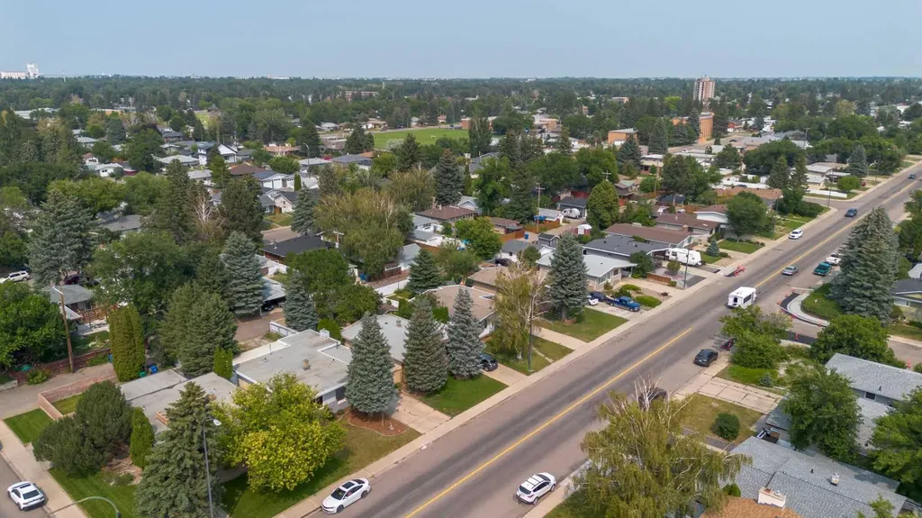 2005 16 Avenue S Lethbridge AB T1K 0Z4