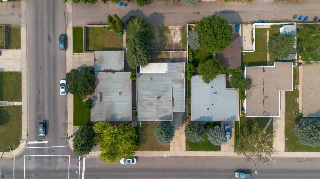 2005 16 Avenue S Lethbridge AB T1K 0Z4