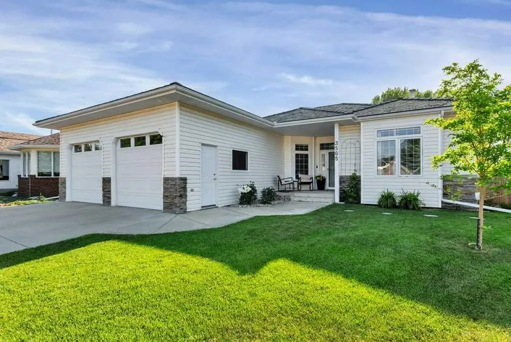 3565 54 Avenue Innisfail AB T4G 1S3