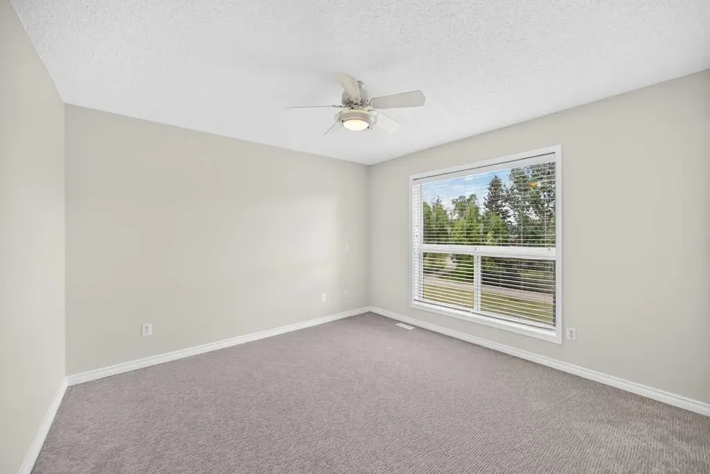 247 Covington Close NE Calgary AB T3K 4L8