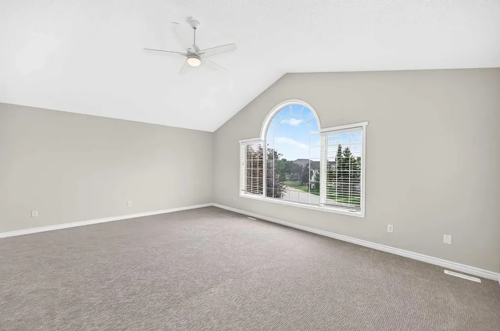 247 Covington Close NE Calgary AB T3K 4L8