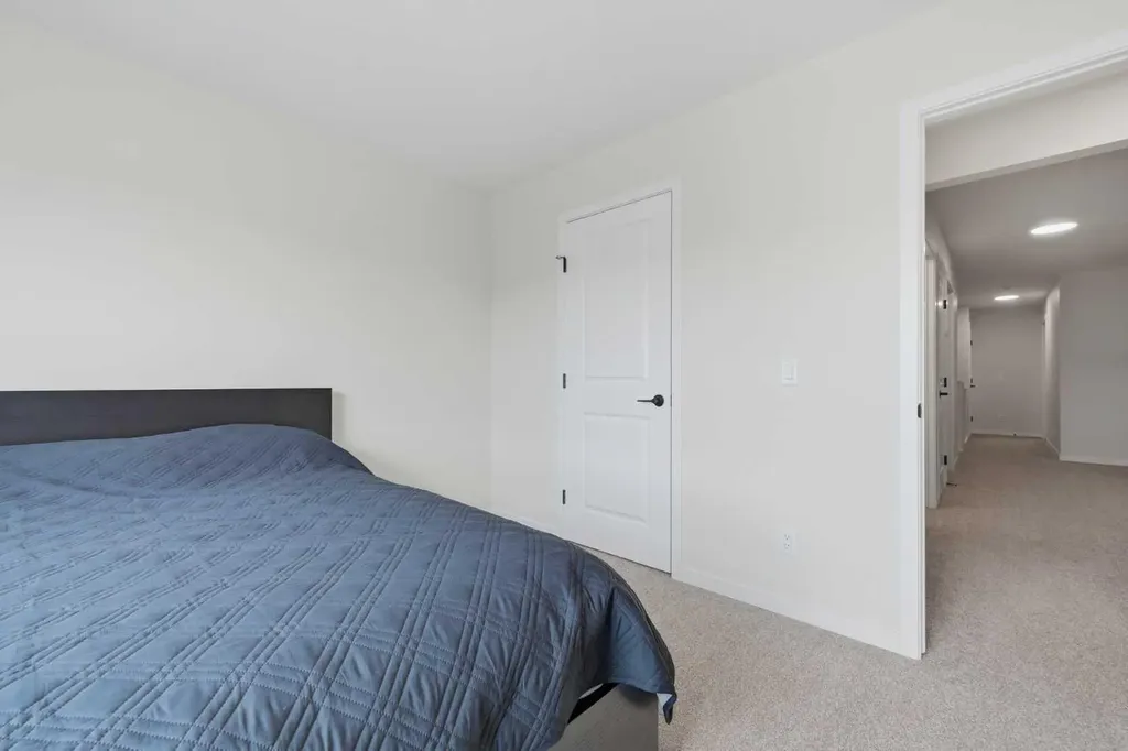 147 Magnolia Path SE Calgary AB T3M 3X6