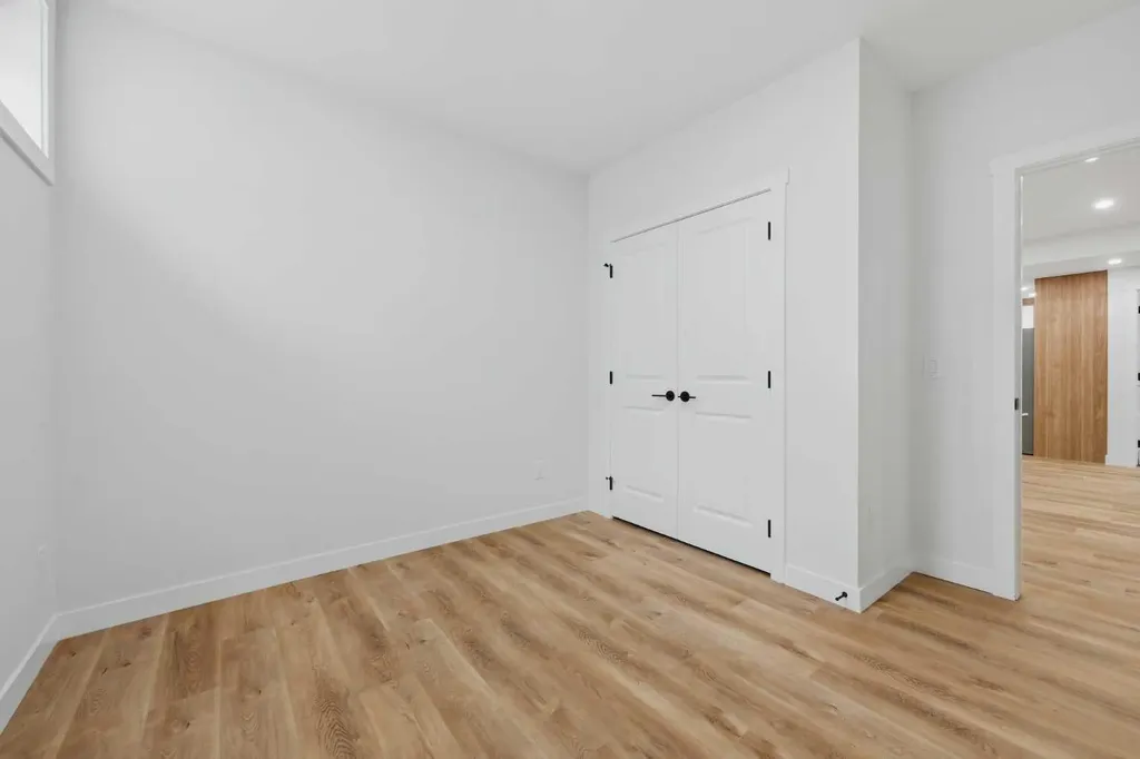 147 Magnolia Path SE Calgary AB T3M 3X6