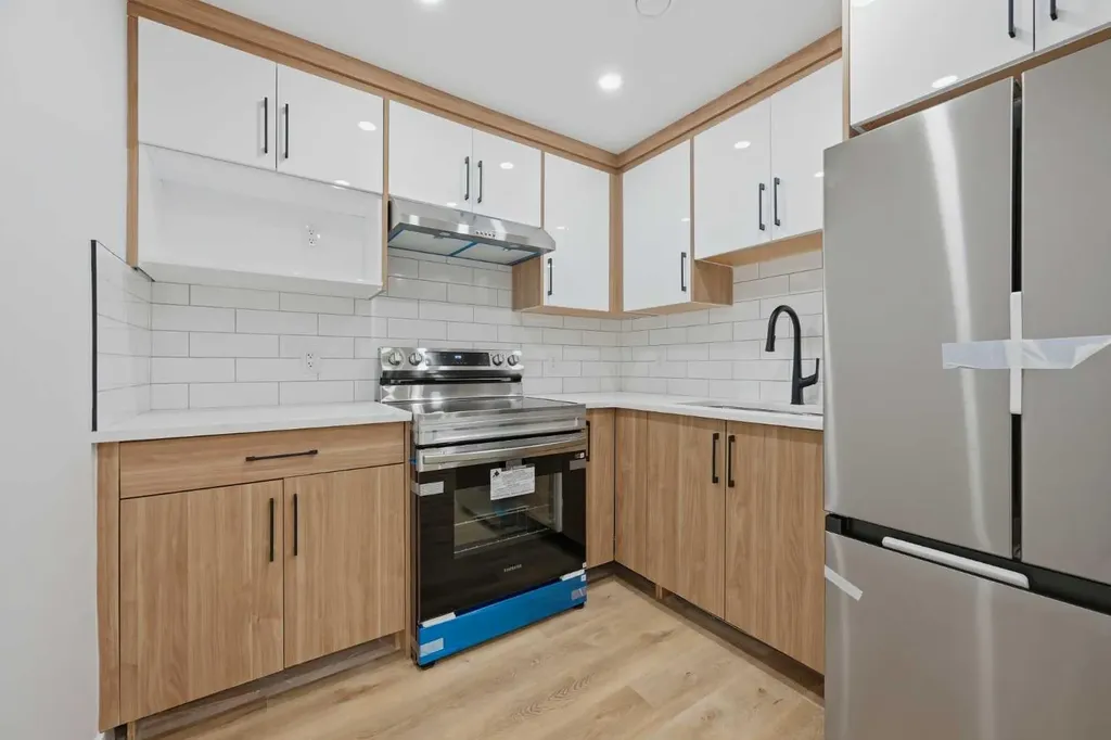 147 Magnolia Path SE Calgary AB T3M 3X6