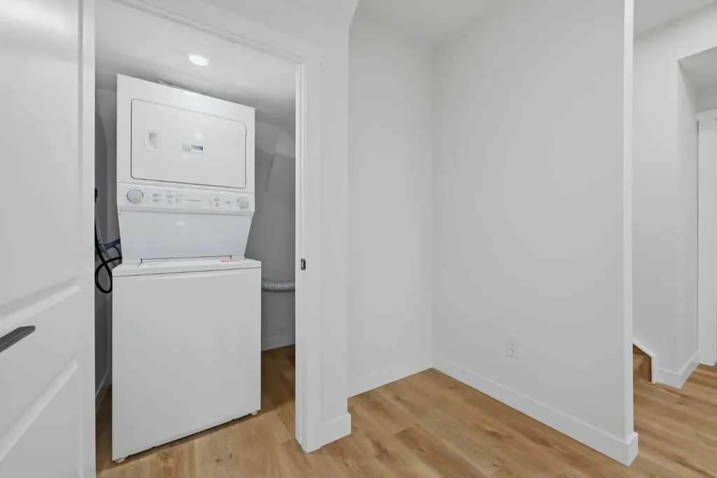 147 Magnolia Path SE Calgary AB T3M 3X6