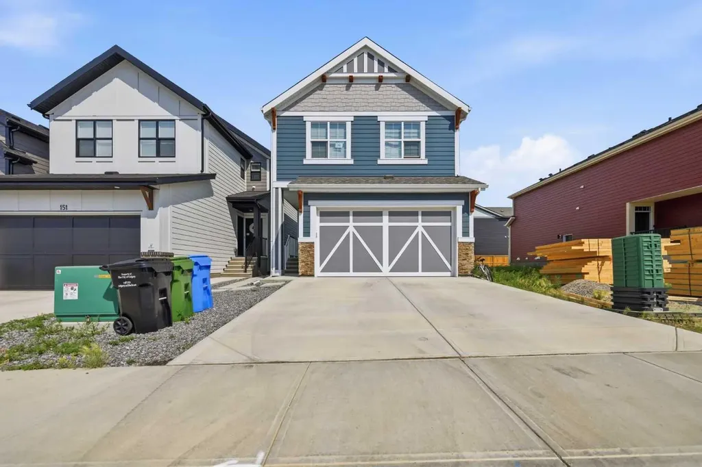 147 Magnolia Path SE Calgary AB T3M 3X6