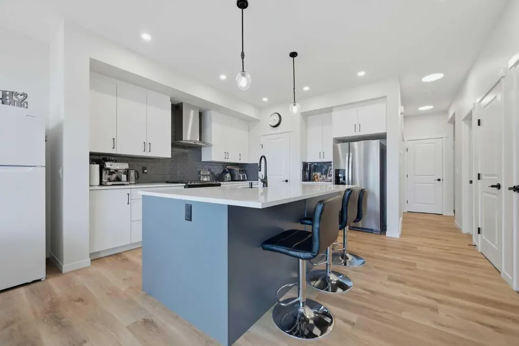147 Magnolia Path SE Calgary AB T3M 3X6
