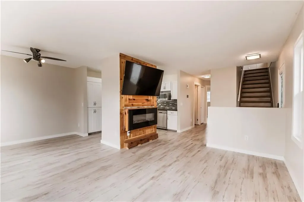 1019 Smith Avenue Crossfield AB T0M 0S0