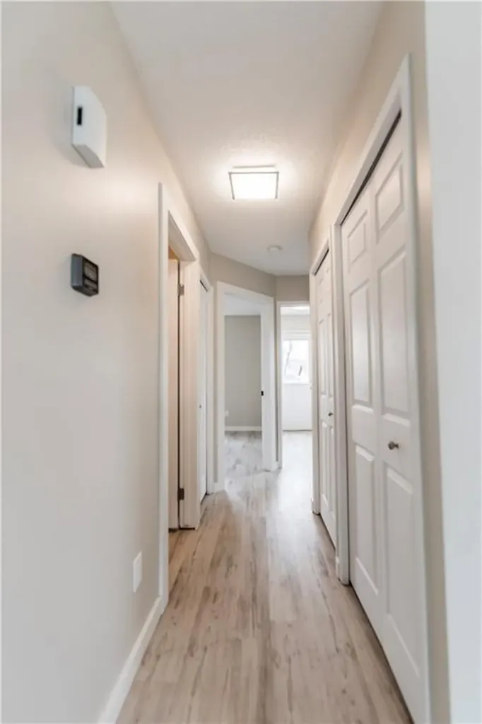 1019 Smith Avenue Crossfield AB T0M 0S0